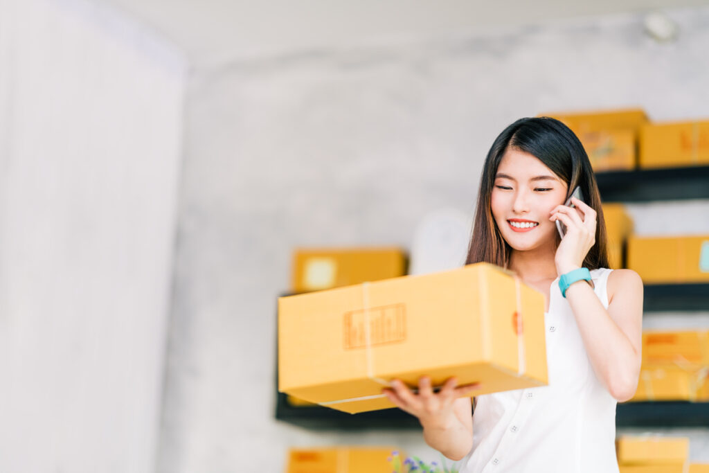 student packing items to store